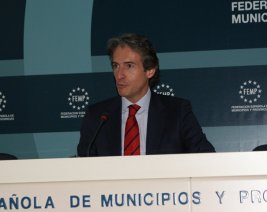 Intervención del Presidente de la FEMP ante los medios.